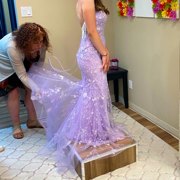 Lilac sequin lace prom dress - Picture 3 of 4